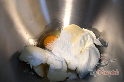 Recept elkészítése Szilveszteri csokornyakkendő tejfölös tésztából, lépés 1