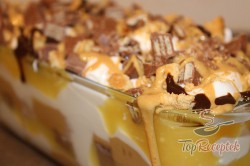 Recept elkészítése Könnyű kísértés – édes lasagne KIT-KAT csokival, sütés nélkül, lépés 3