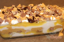 Recept elkészítése Könnyű kísértés – édes lasagne KIT-KAT csokival, sütés nélkül, lépés 4