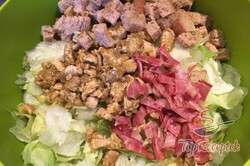 Recept elkészítése Cézár saláta csirkével, lépés 4