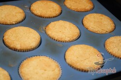 Recept elkészítése Tiramisu muffin, lépés 2