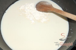 Recept elkészítése Vaníliás-diós krémes leveles tésztából, lépés 8