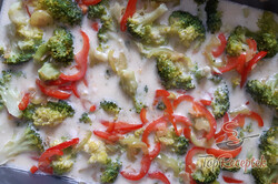 Recept elkészítése Egyszerű és gyors vacsora – tepsis brokkoli, lépés 3