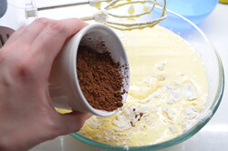 Recept elkészítése Csokis szelet lágy öntettel, 15 perc alatt, lépés 5