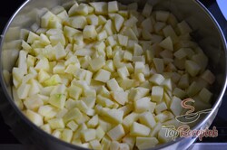 Recept elkészítése Almás süti, amit az egész család megszeret, lépés 7