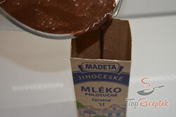 Recept elkészítése Szereti a csokoládét? Készítse el ezt a lágy csokis desszertet liszt és sütés nélkül, lépés 8