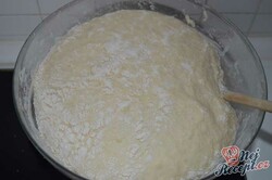 Recept elkészítése Lángos burgonyás tésztából, lépés 3