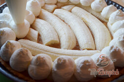 Recept elkészítése Banánszelet (torta) sűrített tejjel és tejszínhabbal, lépés 7