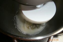 Recept elkészítése Fantasztikus márványos korpusz tortákhoz, lépés 2