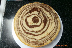 Recept elkészítése Fantasztikus márványos korpusz tortákhoz, lépés 17