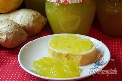 Recept elkészítése Cukkinilekvár citrommal és gyömbérrel, lépés 1