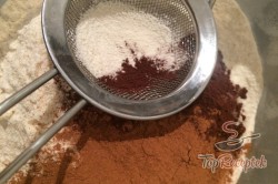 Recept elkészítése Csokoládéval bevont töltött puszedli - FOTÓKKAL, lépés 1