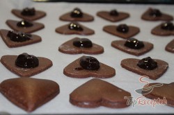 Recept elkészítése Csokoládéval bevont töltött puszedli - FOTÓKKAL, lépés 9